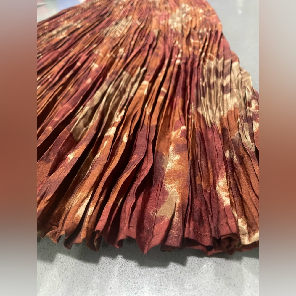 Vintage brown pleated maxi skirt - Picture 2 of 5